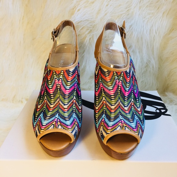 NWB Nine West Multicolor spring dewo Sandals - Picture 3 of 5